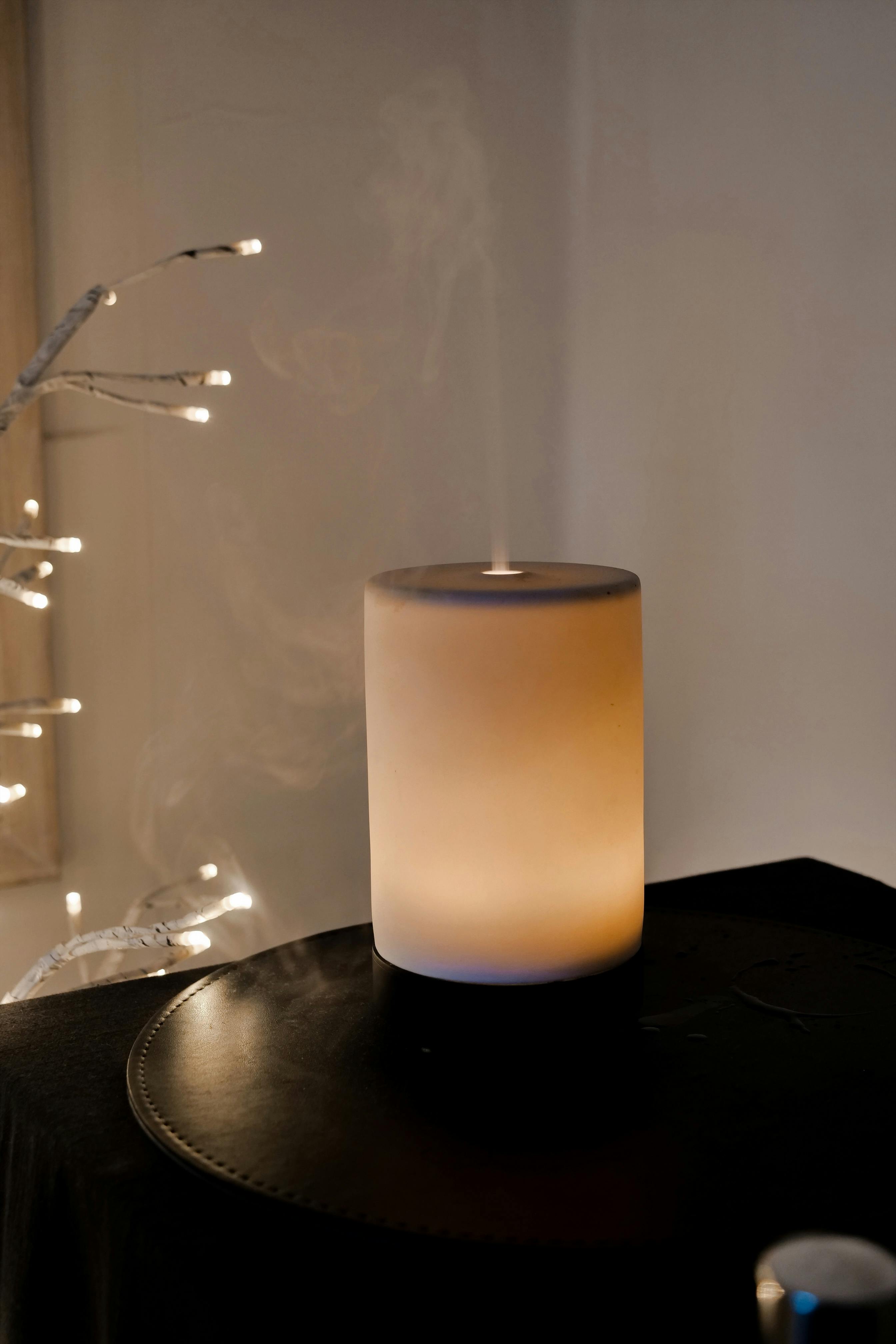 Atmospheric LED Diffuser with Soft Glow